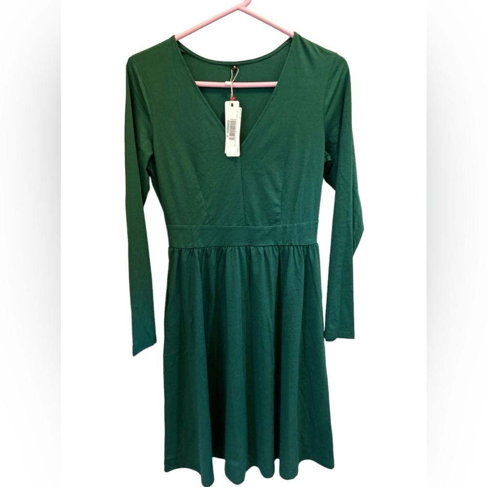 NWT ULTRANICE Long Sleeve Buttons V Neck Dress - Size Small‎